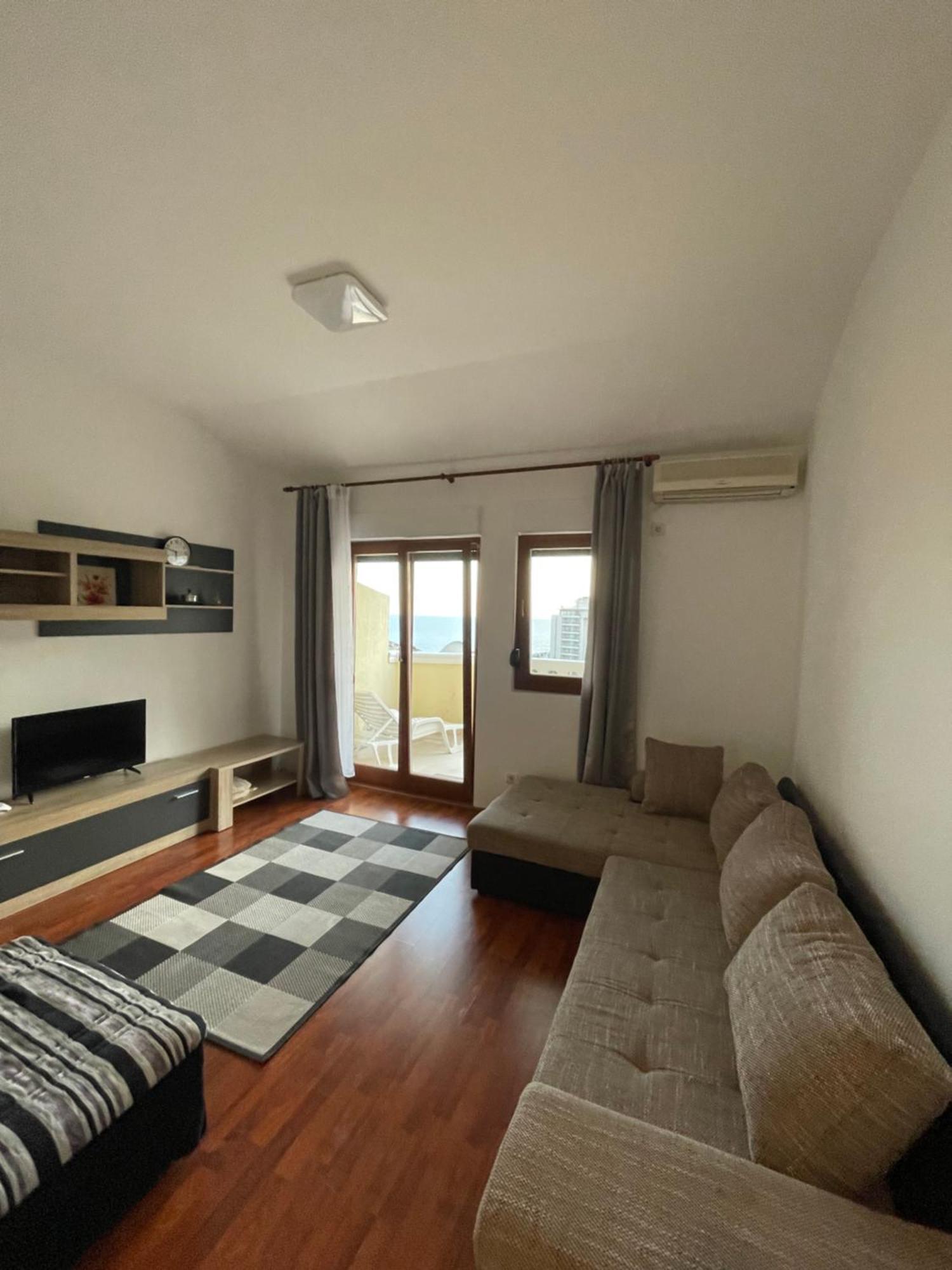 Apartment Tatjana Petrovazzo Esterno foto